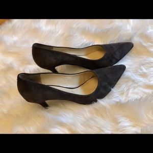 SALE 🍂 Nine West Grey Heels